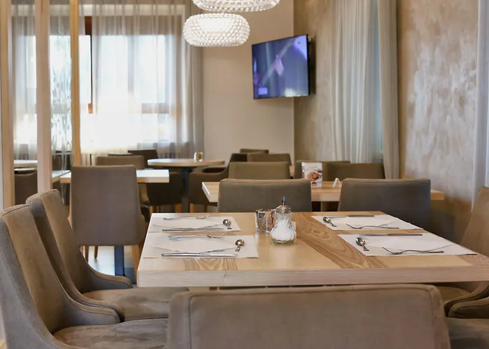 Garden Отель Пескьера-дель-Гарда