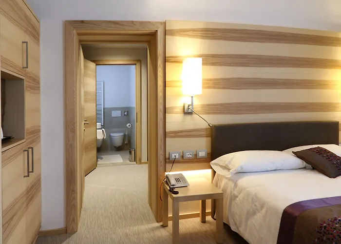 Garden Hotel 3*